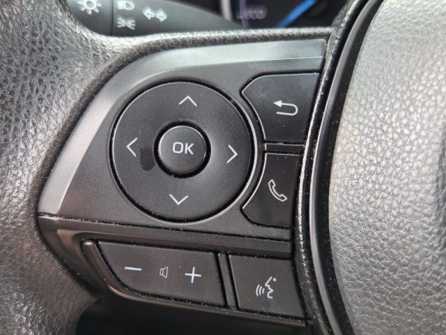 Used 2023 Toyota RAV4 LE AWD/4WD image 32