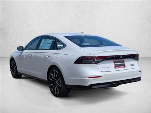 New 2026 Honda Accord Touring image 8