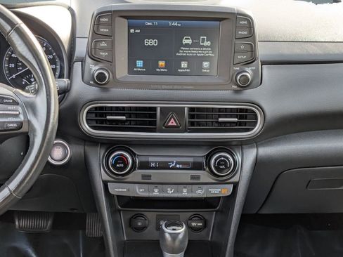 Used 2019 Hyundai Kona Limited image 29