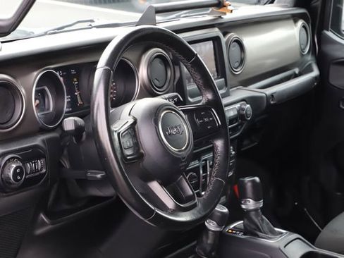 Used 2020 Jeep Gladiator Sport w/ Quick Order Package 24S image 12