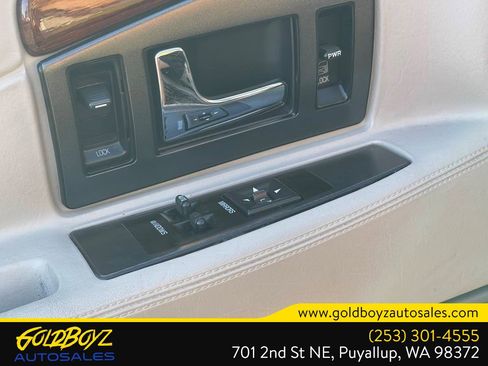 Used 1995 Cadillac Eldorado Touring FWD image 29