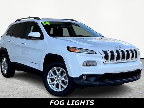 Used 2014 Jeep Cherokee Latitude w/ Cold Weather Group image 3