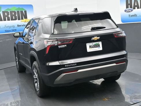 Used 2025 Chevrolet Equinox LT image 4