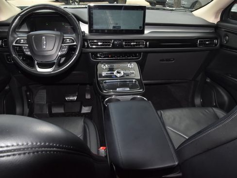 Certified 2023 Lincoln Nautilus Reserve FWD image 16
