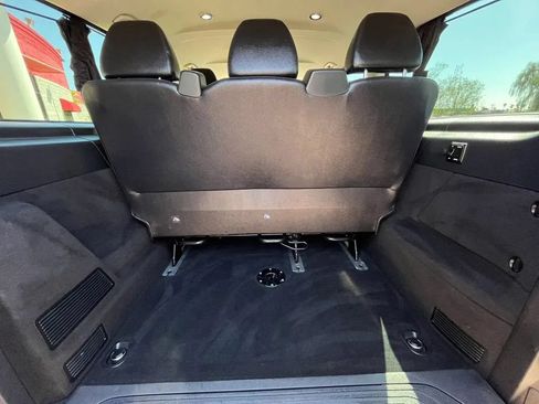 Used 2019 Mercedes-Benz Metris Passenger image 10