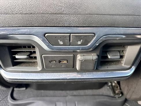 Certified 2021 Chevrolet Silverado 1500 High Country w/ Technology Package AWD/4WD image 18