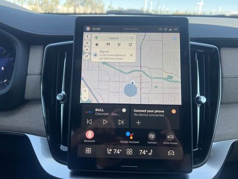 New 2026 Volvo XC90 B5 Core w/ Protection Package Premier image 14