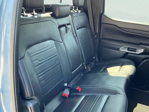 Used 2024 Ford Ranger Lariat w/ Advanced Towing Package image 16