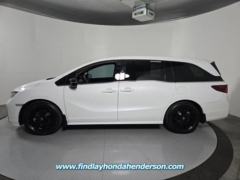 Certified 2025 Honda Odyssey Sport-L image 3
