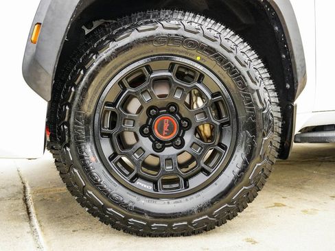 Used 2023 Toyota Sequoia TRD Pro AWD/4WD image 3