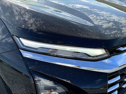 Used 2025 Chevrolet Equinox LT image 28