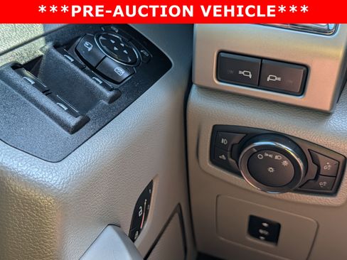 Used 2016 Ford F150 Lariat AWD/4WD image 24
