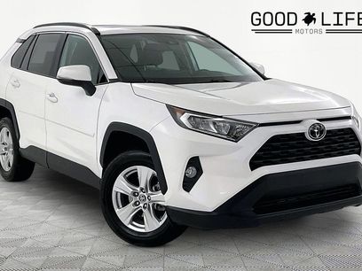 Used 2021 Toyota RAV4 XLE w/ Convenience Package
