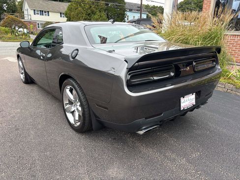 Used 2020 Dodge Challenger R/T Scat Pack w/ Plus Package image 4