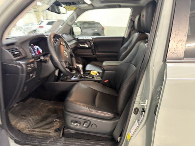 Used 2023 Toyota 4Runner TRD Off-Road Premium w/ Moonroof Package AWD/4WD image 7