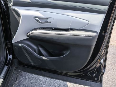 Certified 2025 Hyundai Tucson Limited AWD/4WD image 42