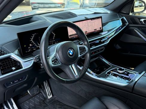 Used 2024 BMW X5 M60i AWD/4WD image 21