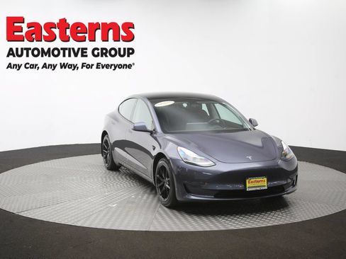 Used 2022 Tesla Model 3 Long Range AWD/4WD image 47