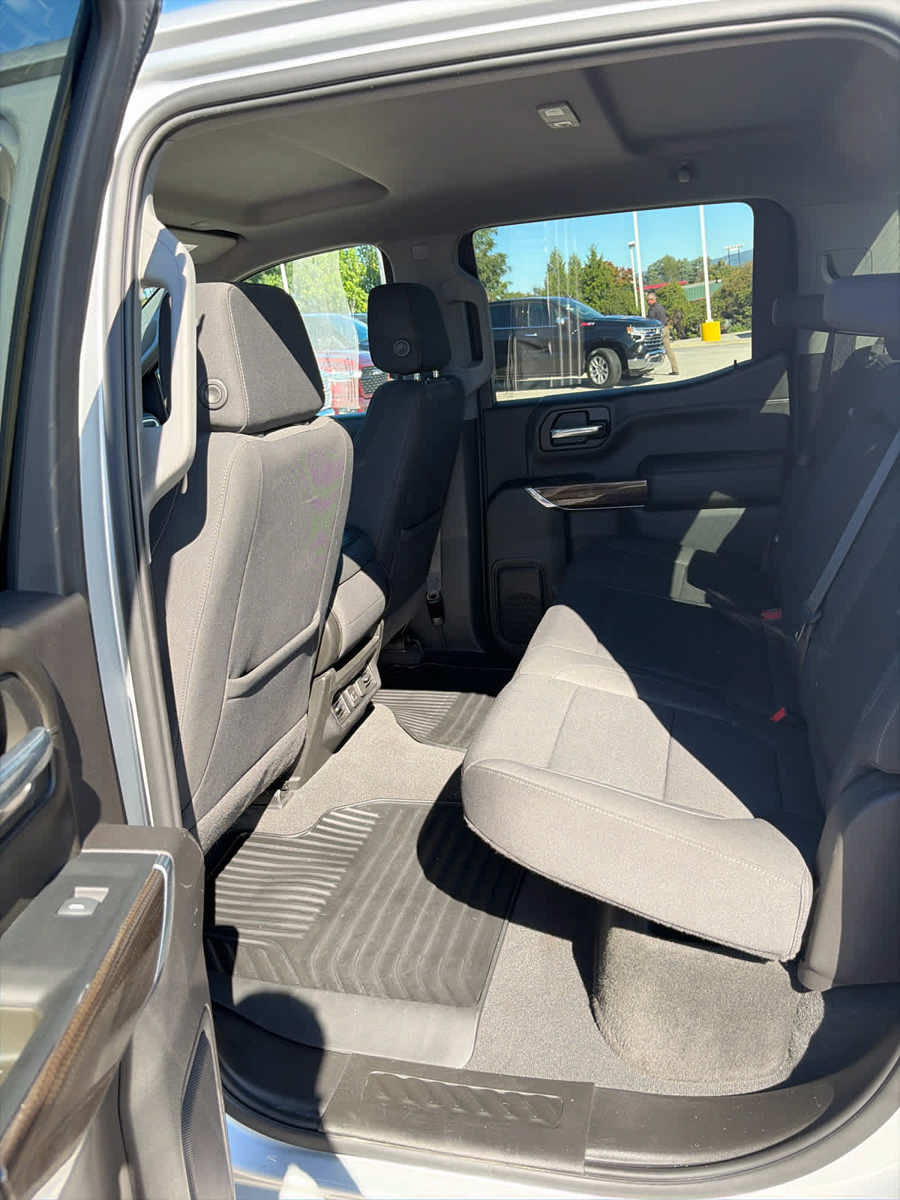 Used 2022 Chevrolet Silverado 1500 RST w/ Safety Package AWD/4WD image 28
