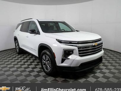 Certified 2025 Chevrolet Traverse LT