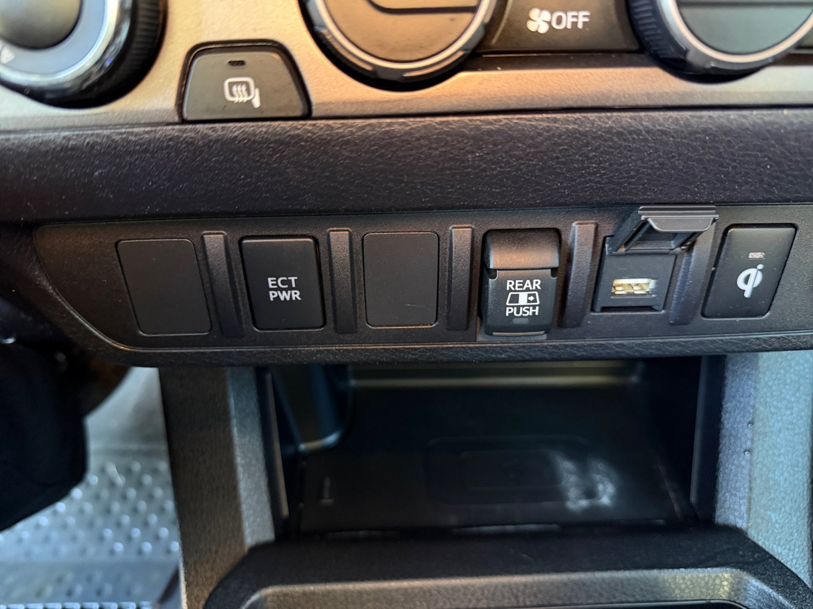 Used 2023 Toyota Tacoma TRD Off-Road AWD/4WD image 24