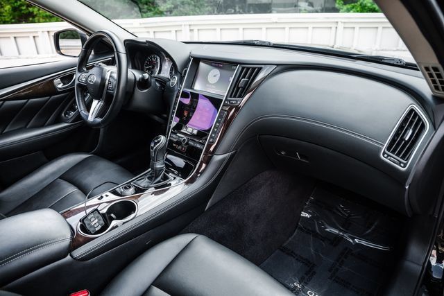 Used 2018 INFINITI Q50 Luxe AWD/4WD image 22