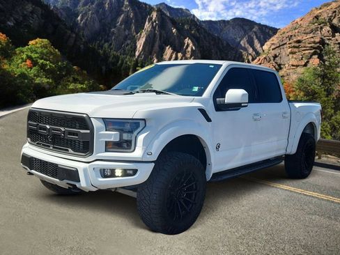 Used 2018 Ford F150 Raptor w/ Equipment Group 802A Luxury AWD/4WD image 5