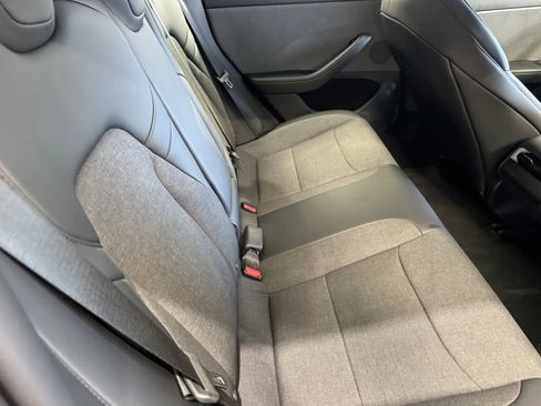 Used 2025 Tesla Model 3 Long Range RWD image 7