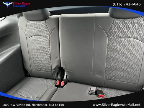 Used 2012 GMC Acadia SL FWD image 11