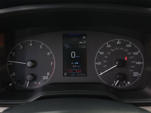 Used 2024 Toyota Corolla LE image 27