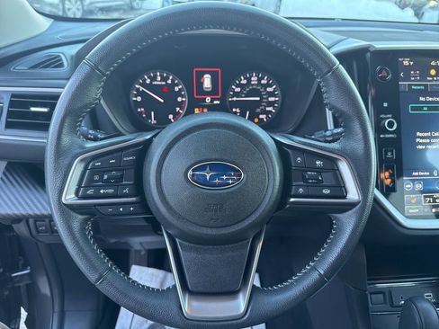 Used 2023 Subaru Ascent Premium w/ Convenience Package image 11