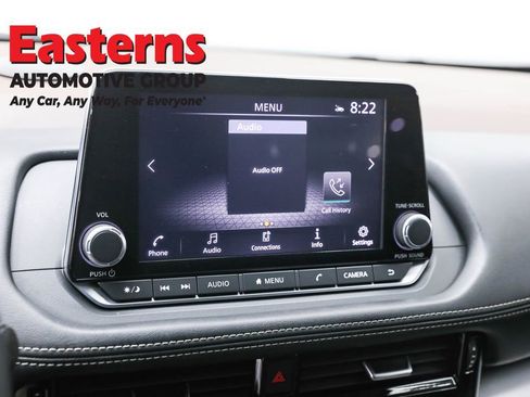 Used 2022 Nissan Rogue SV image 19