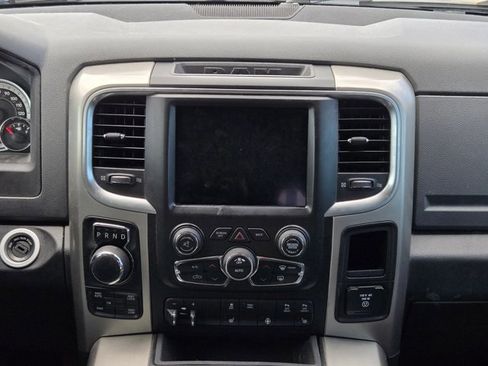 Used 2018 RAM 1500 Big Horn AWD/4WD image 11