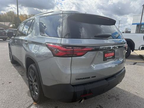 Certified 2023 Chevrolet Traverse RS image 4