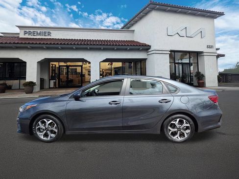 Used 2021 Kia Forte LXS FWD image 5