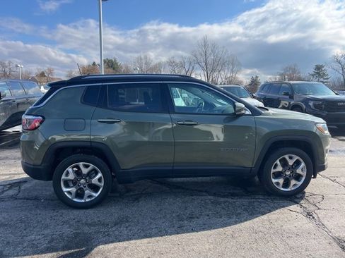 Used 2020 Jeep Compass Limited image 4