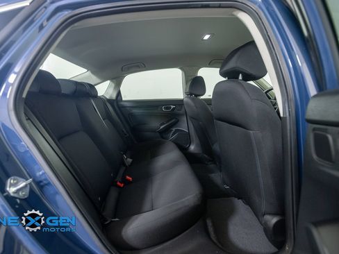 Used 2025 Honda Civic LX image 37