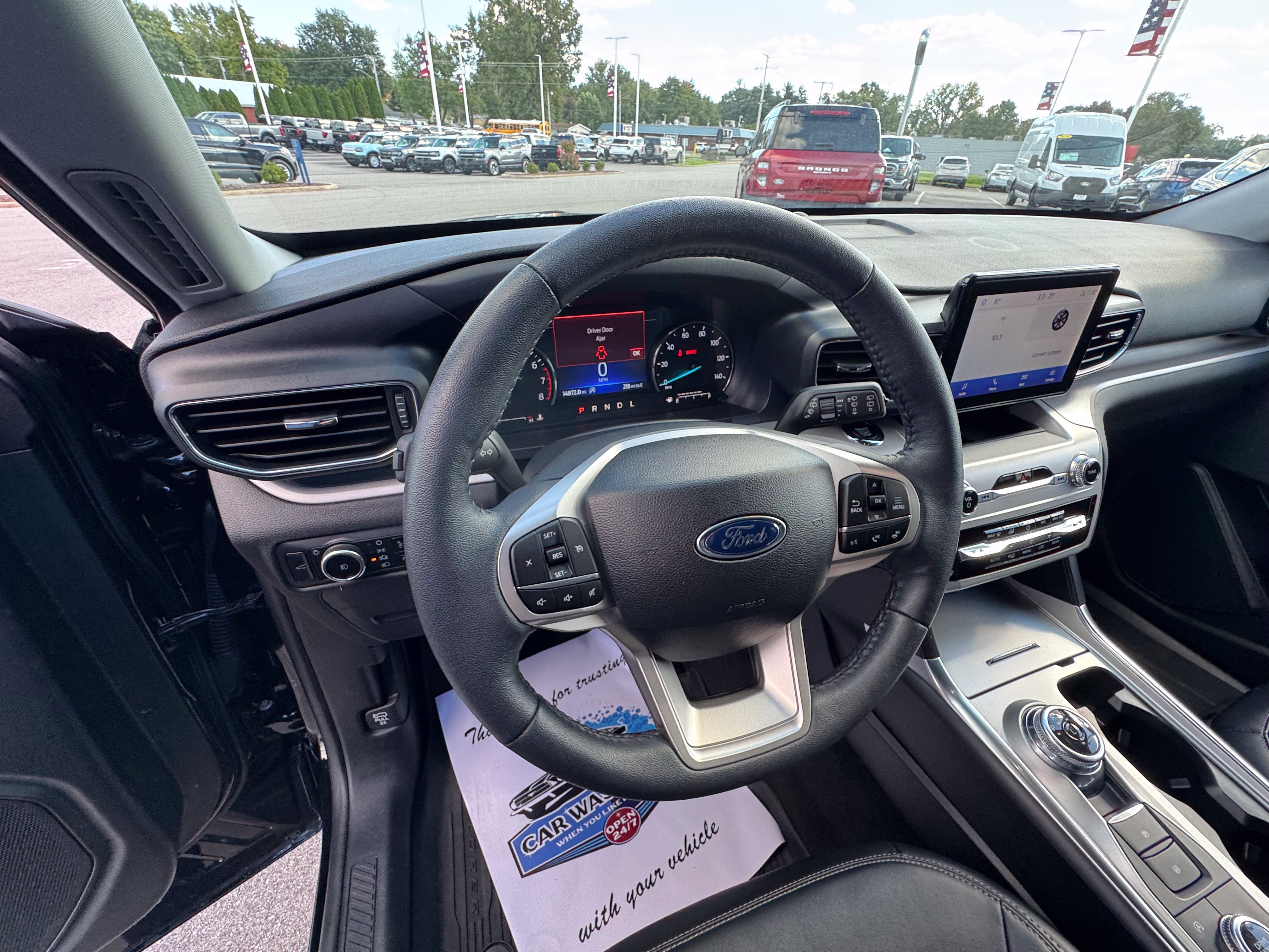 Used 2024 Ford Explorer XLT w/ Equipment Group 202A AWD/4WD image 29