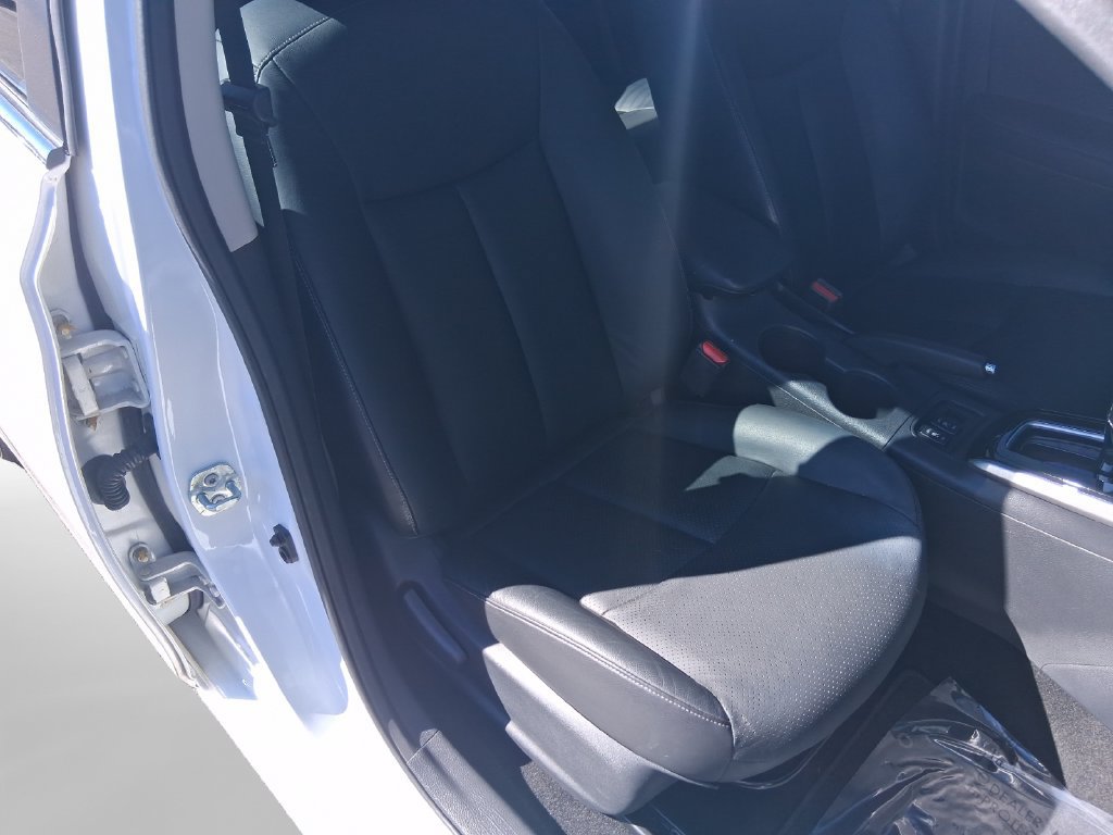 Used 2018 Nissan Sentra SL FWD image 26