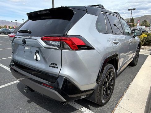 Used 2023 Toyota RAV4 XSE AWD/4WD image 2