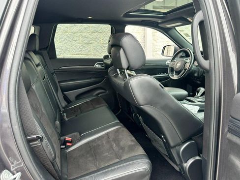 Used 2020 Jeep Grand Cherokee Altitude AWD/4WD image 14