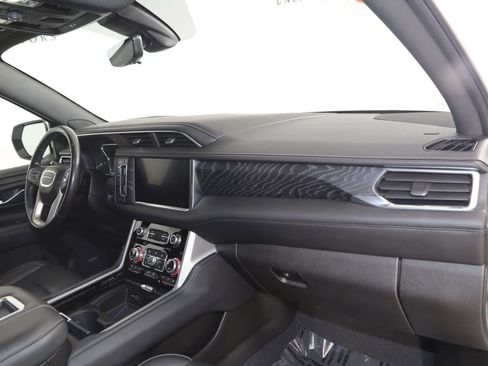 Used 2021 GMC Yukon XL Denali w/ Advanced Technology Package image 46
