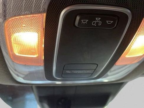 Used 2025 Hyundai Elantra SE image 20