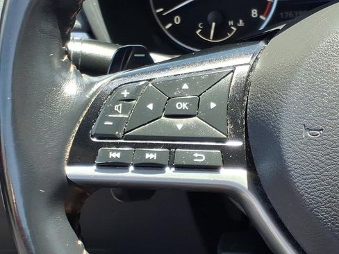 Used 2020 Nissan Altima 2.5 SR w/ Premium Package FWD image 19