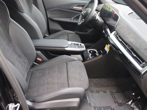 Used 2026 BMW X1 xDrive28i w/ M Sport Package image 33