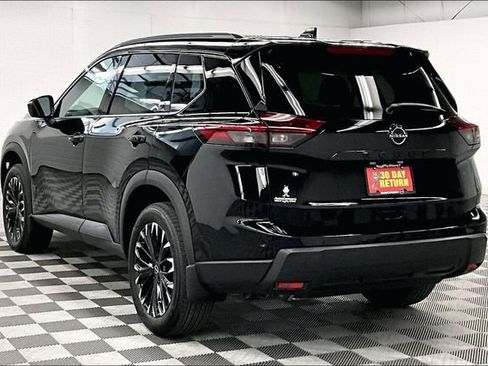 New 2026 Nissan Rogue SV FWD image 4