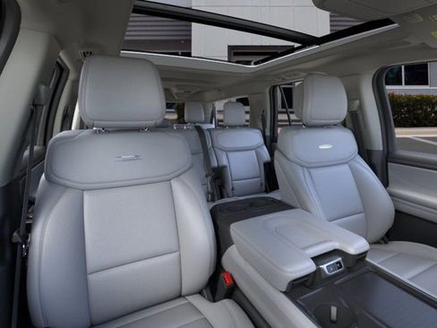 New 2026 Ford Expedition Max Platinum AWD/4WD image 10