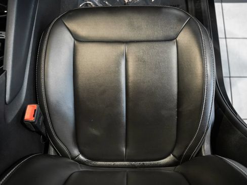 Certified 2023 Jeep Grand Cherokee L Limited AWD/4WD image 31