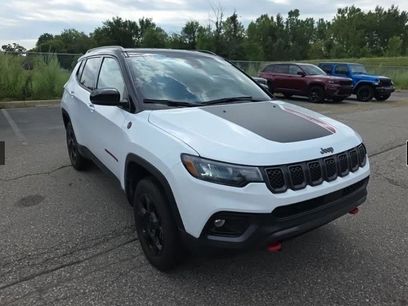 Used 2023 Jeep Compass Trailhawk w/ Trailhawk Convenience Group