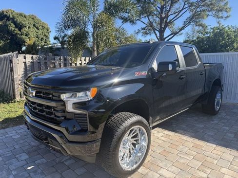 Certified 2025 Chevrolet Silverado 1500 RST image 1